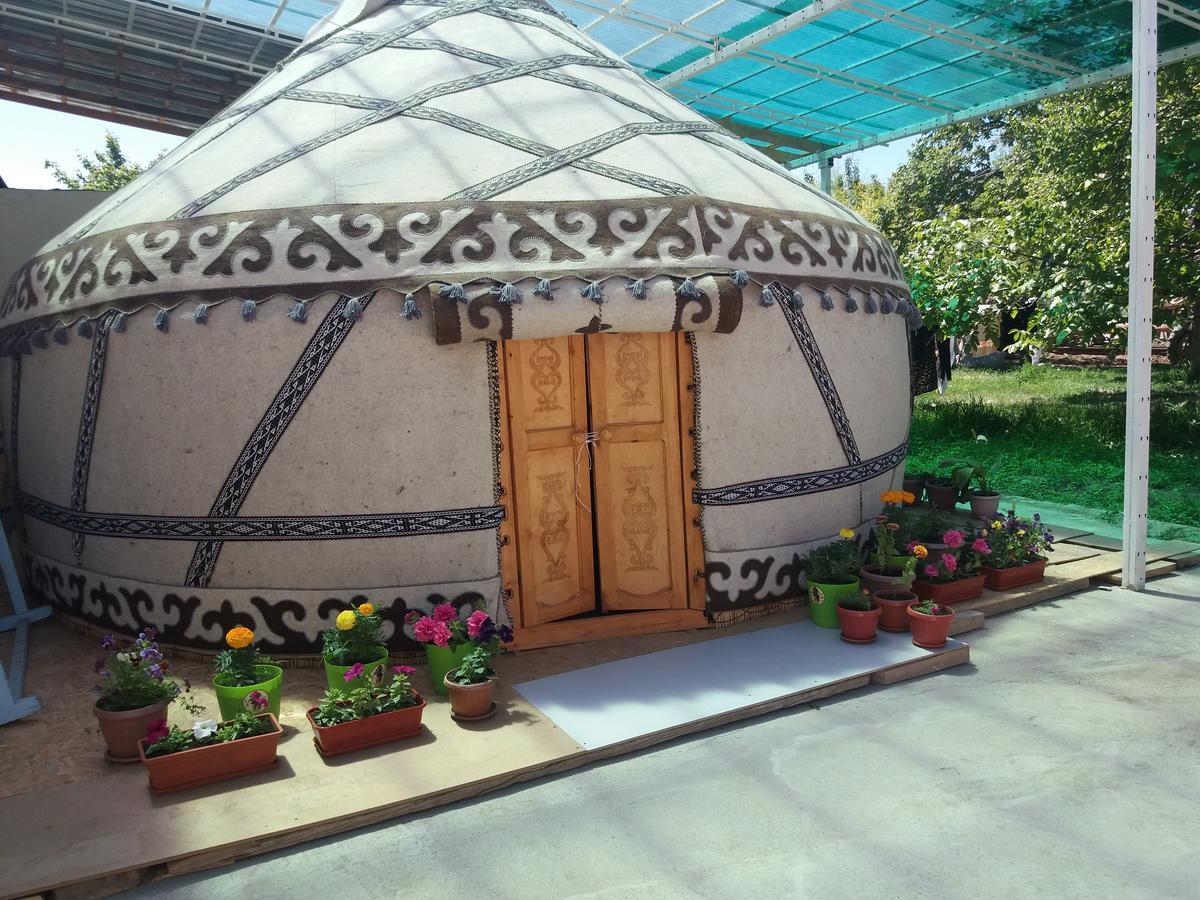Macedon Guest House Barskoon Exterior photo