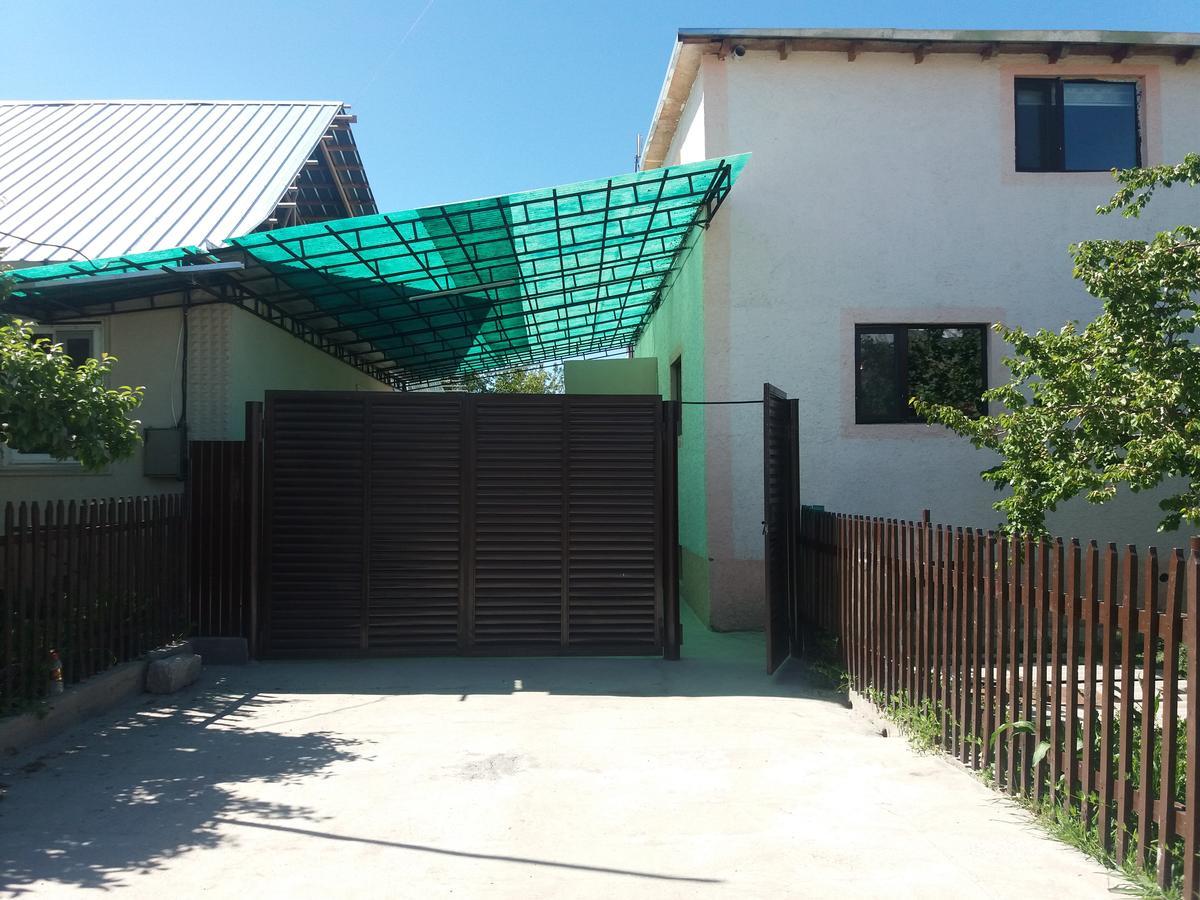 Macedon Guest House Barskoon Exterior photo